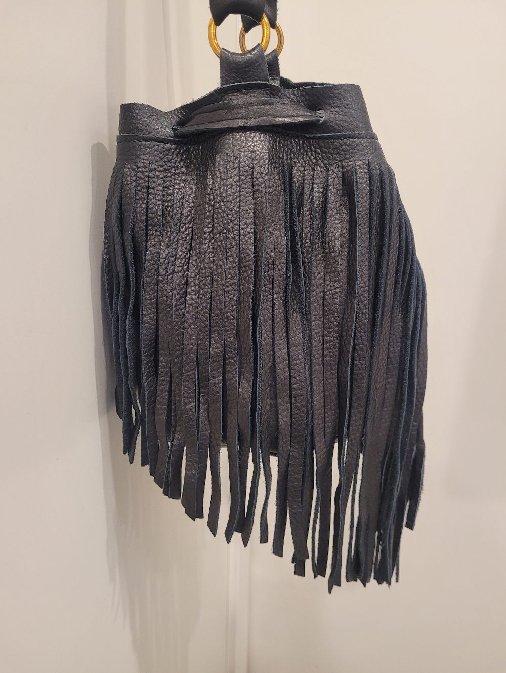Amazing Leather Handcrafted Fringe Bag - Picture 4 of 8